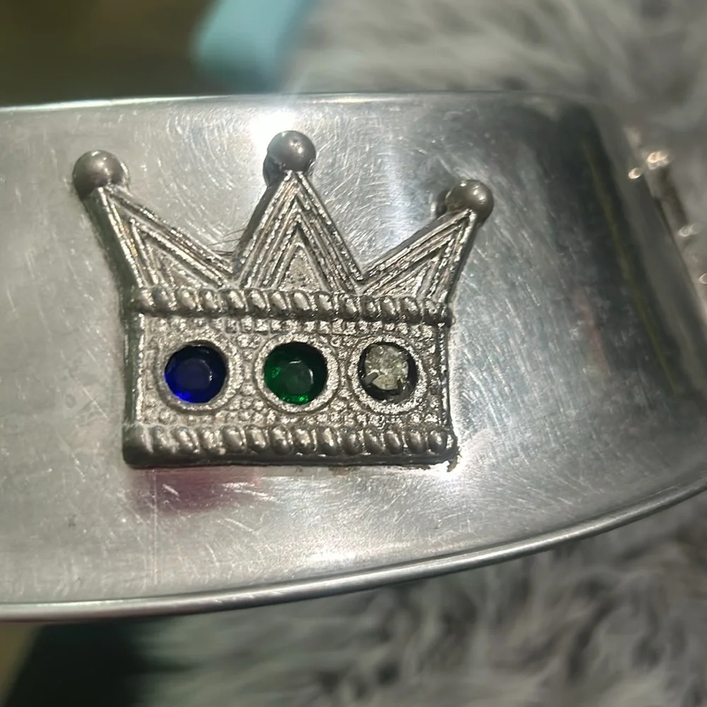 Princess dog bowl